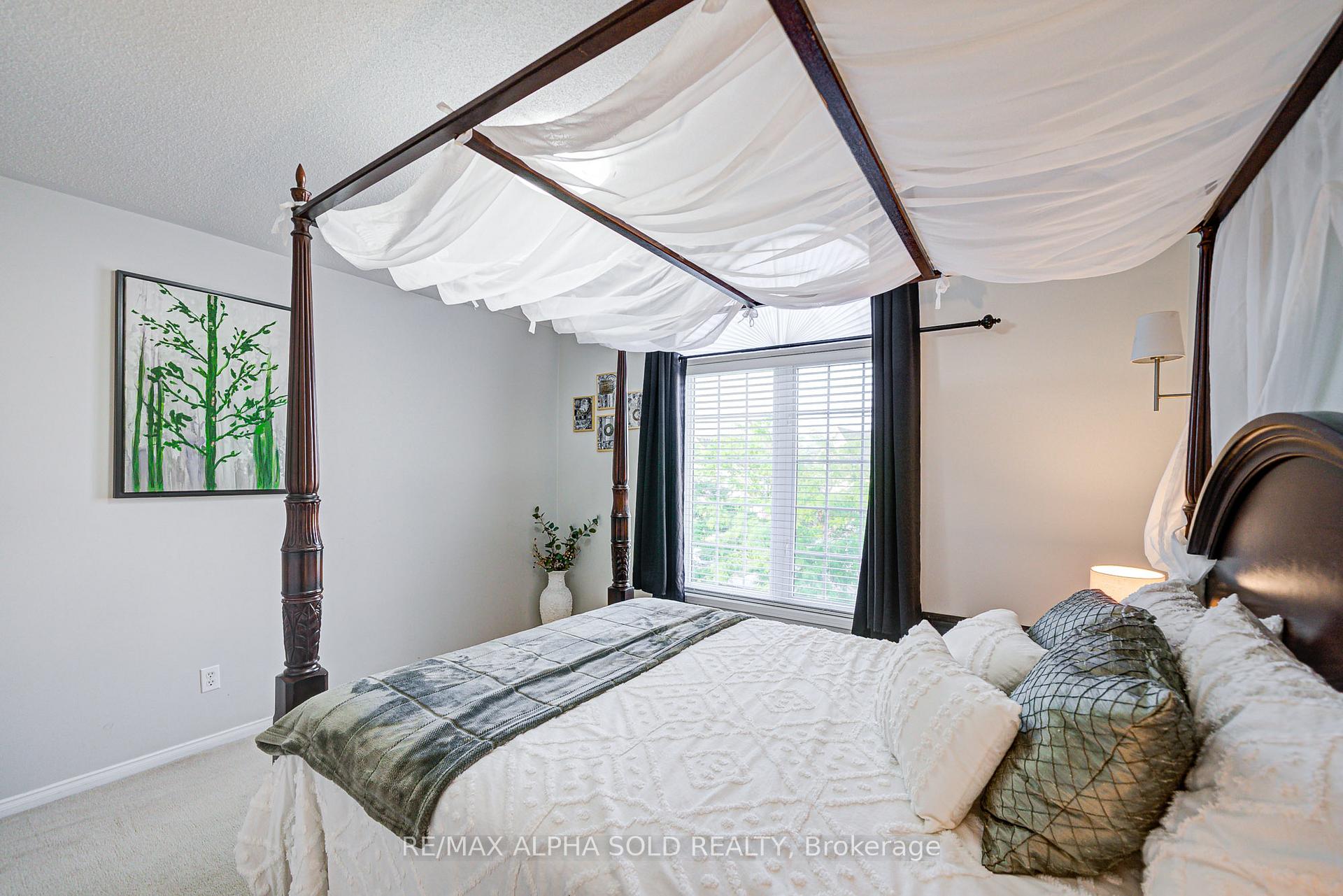 Photo 19 of 1184 Ashgrove Crescent, Oshawa, Pinecrest — HOMEH
