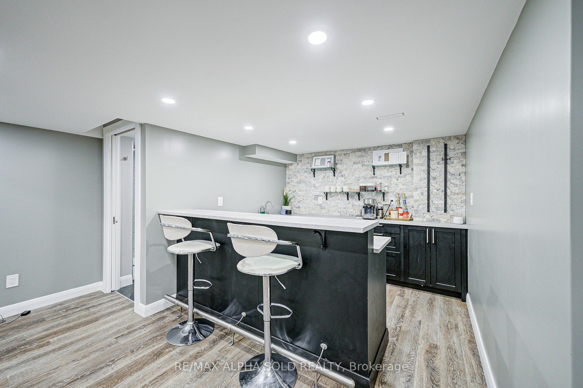 Photo 35 of 1184 Ashgrove Crescent, Oshawa, Pinecrest — HOMEH