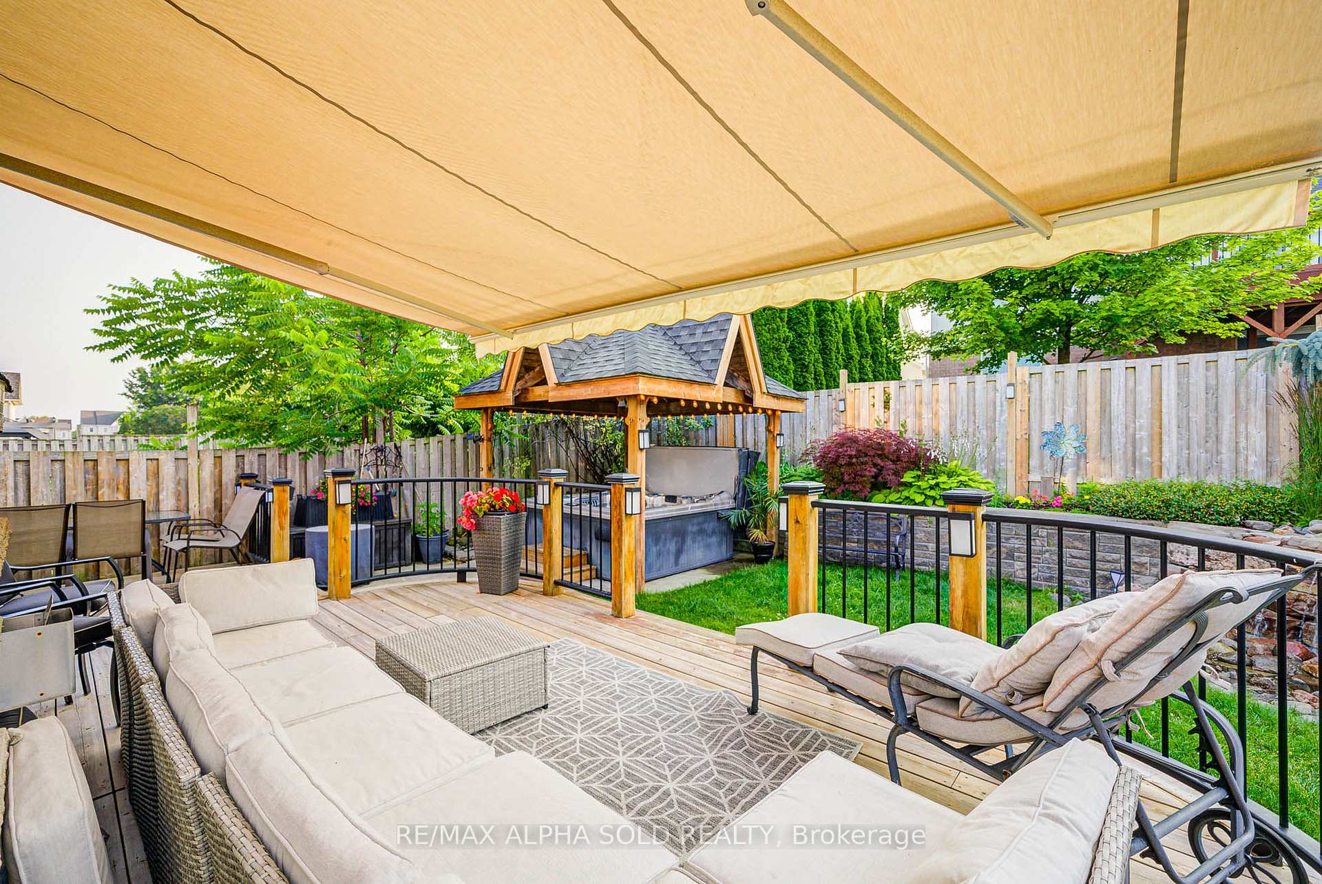 Photo 41 of 1184 Ashgrove Crescent, Oshawa, Pinecrest — HOMEH
