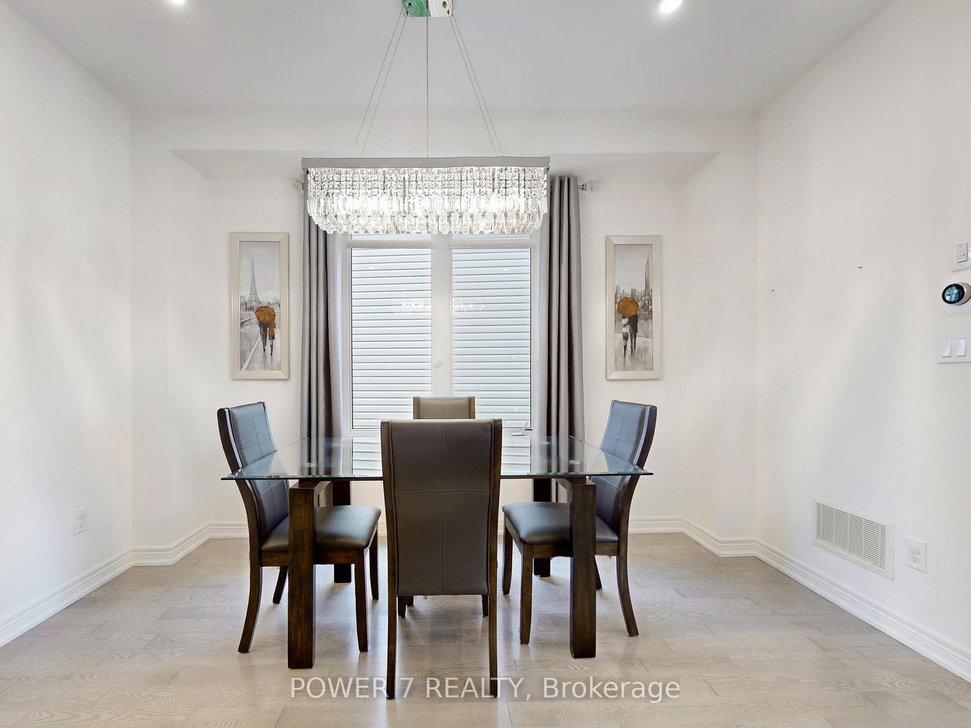 Photo 4 of 2417 Dress Circle Crescent, Oshawa, Windfields — HOMEH