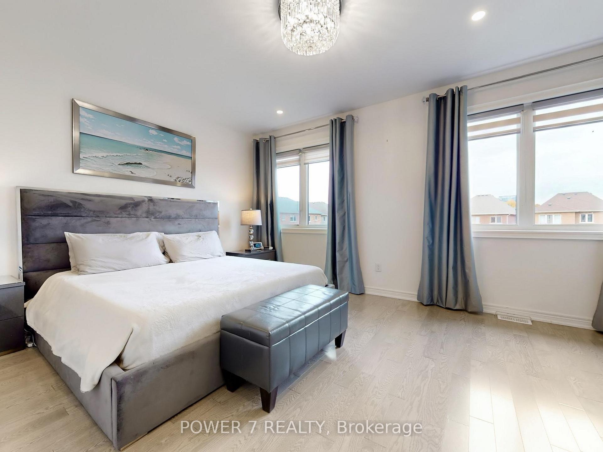 Photo 20 of 2417 Dress Circle Crescent, Oshawa, Windfields — HOMEH