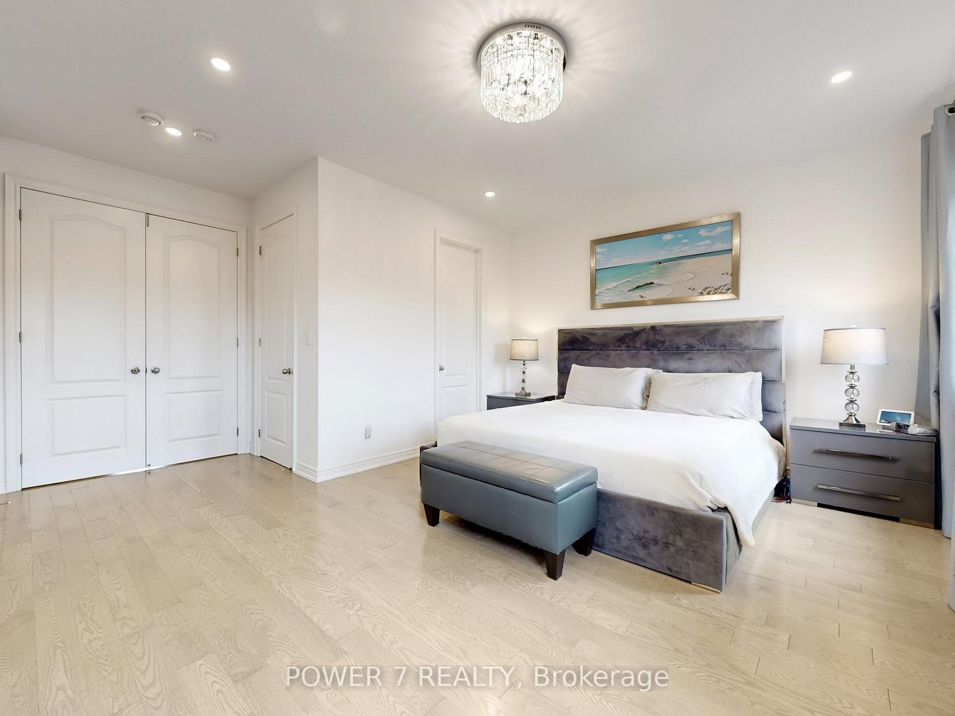 Photo 21 of 2417 Dress Circle Crescent, Oshawa, Windfields — HOMEH