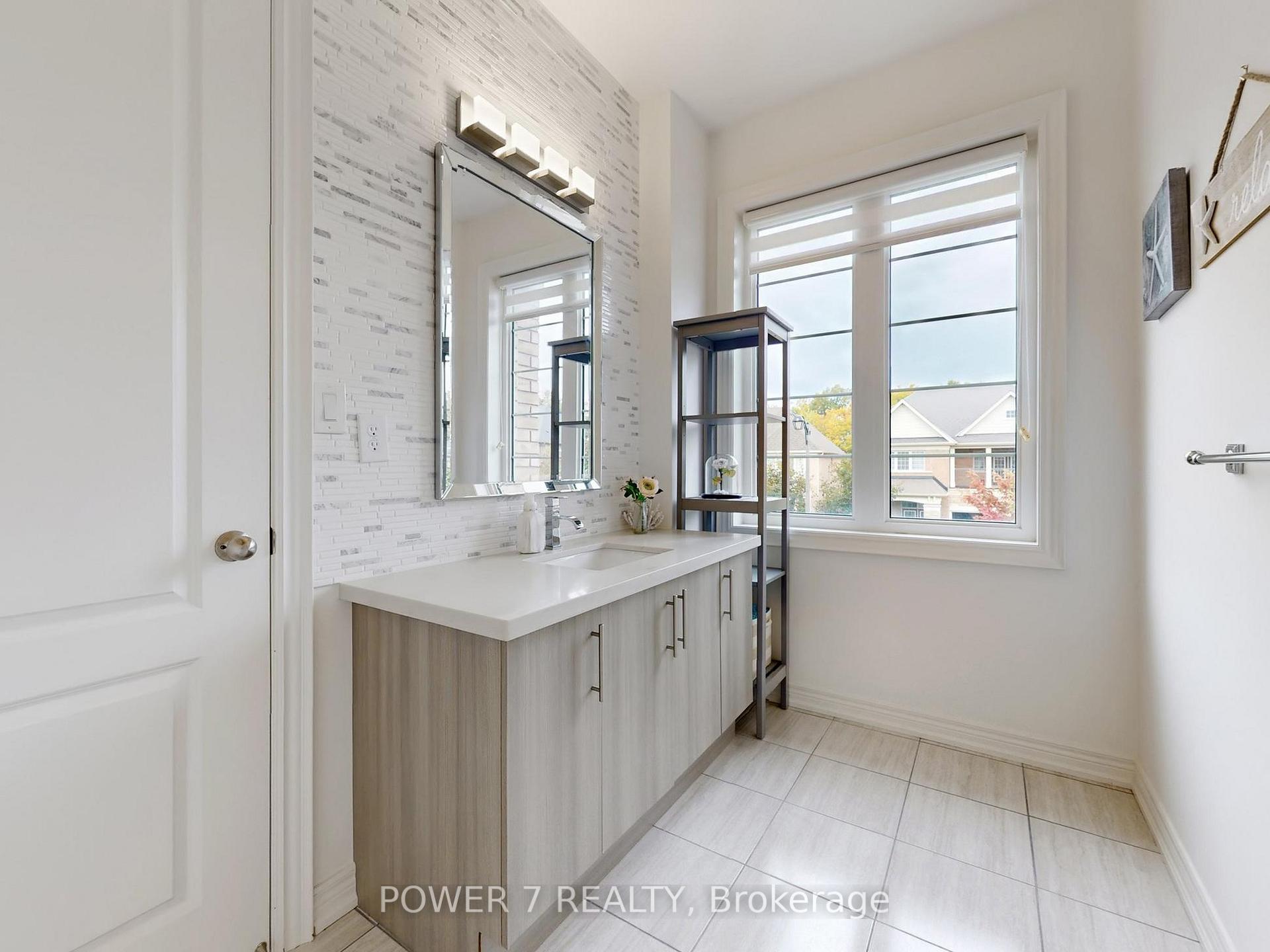 Photo 28 of 2417 Dress Circle Crescent, Oshawa, Windfields — HOMEH