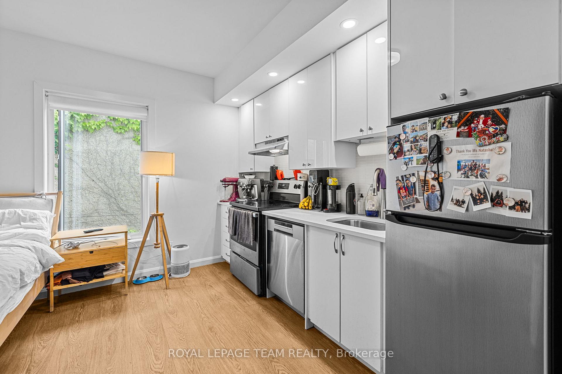 Photo 5 of Unit 202, 506 Gladstone Avenue, Ottawa, Ottawa Centre — HOMEH