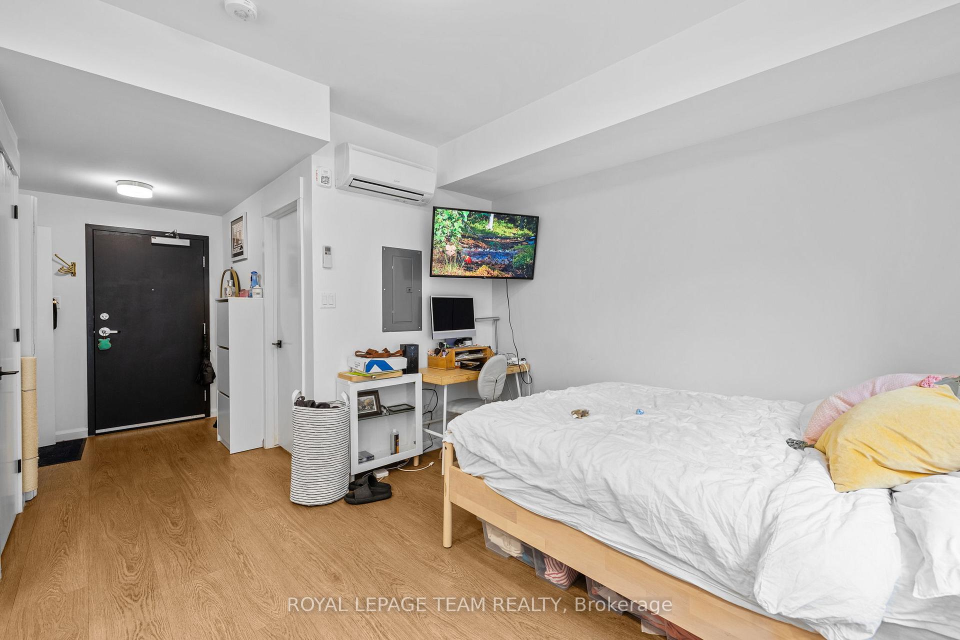 Photo 6 of Unit 202, 506 Gladstone Avenue, Ottawa, Ottawa Centre — HOMEH
