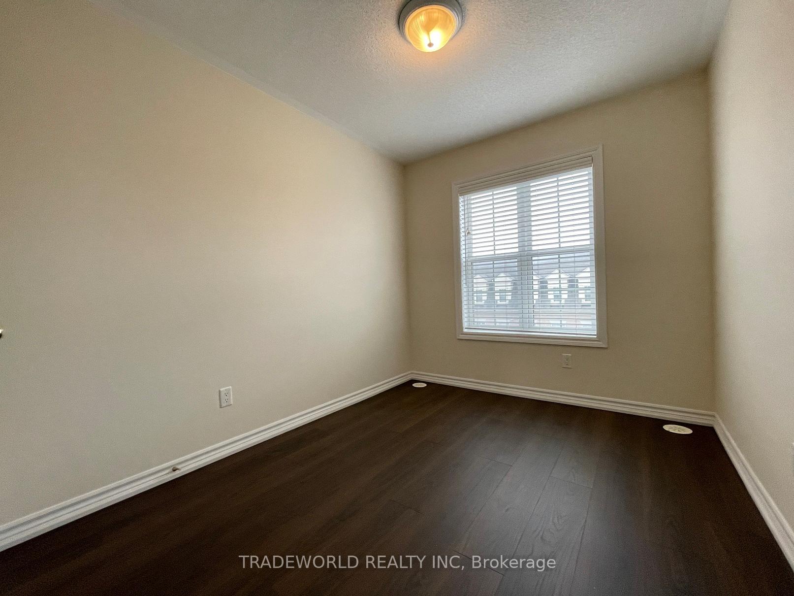 Photo 17 of 36 Donald Buttress Boulevard W, Markham, Cathedraltown — HOMEH