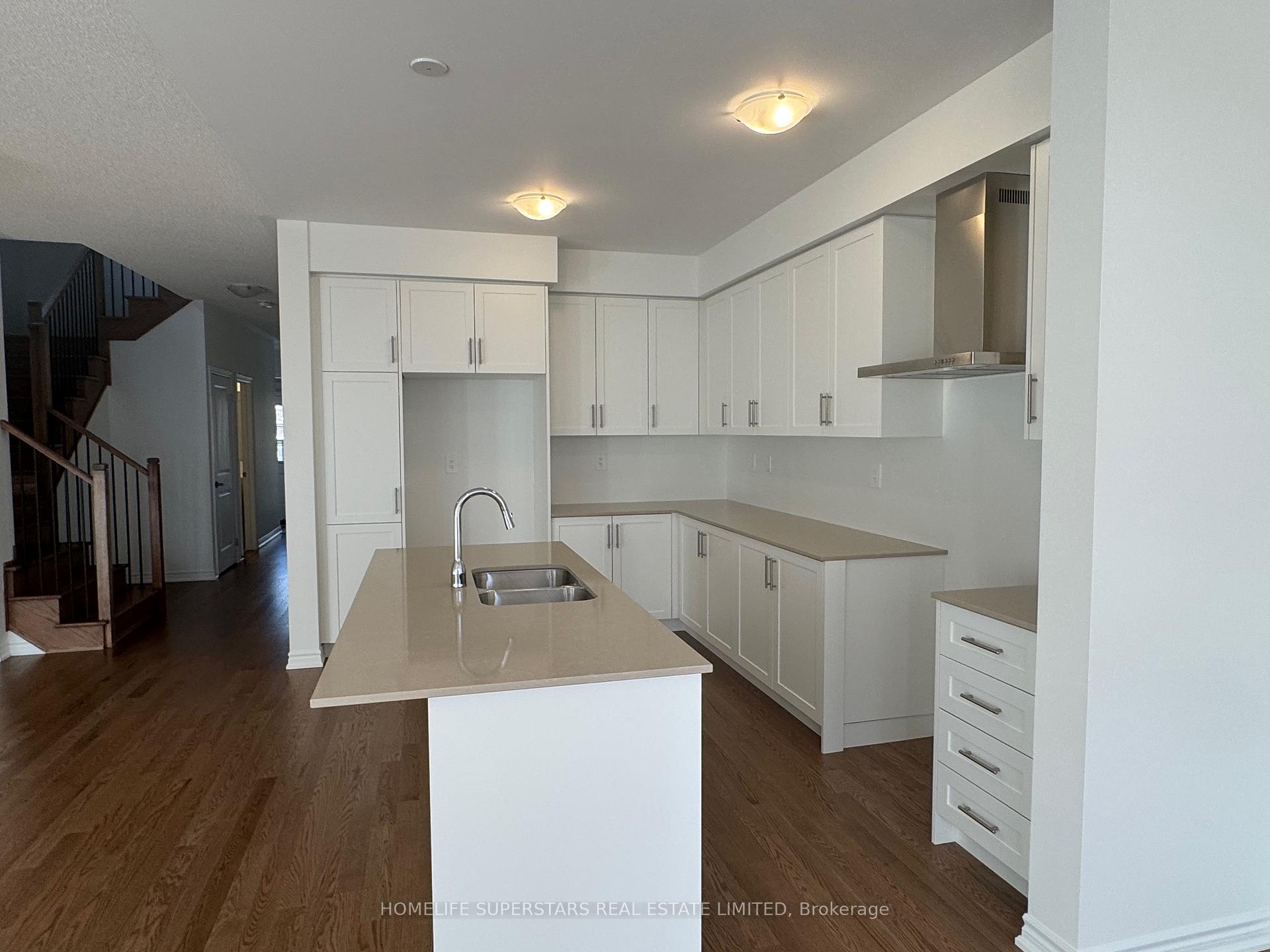 Photo 8 of 289 Bergamot Avenue, Milton, Walker — HOMEH