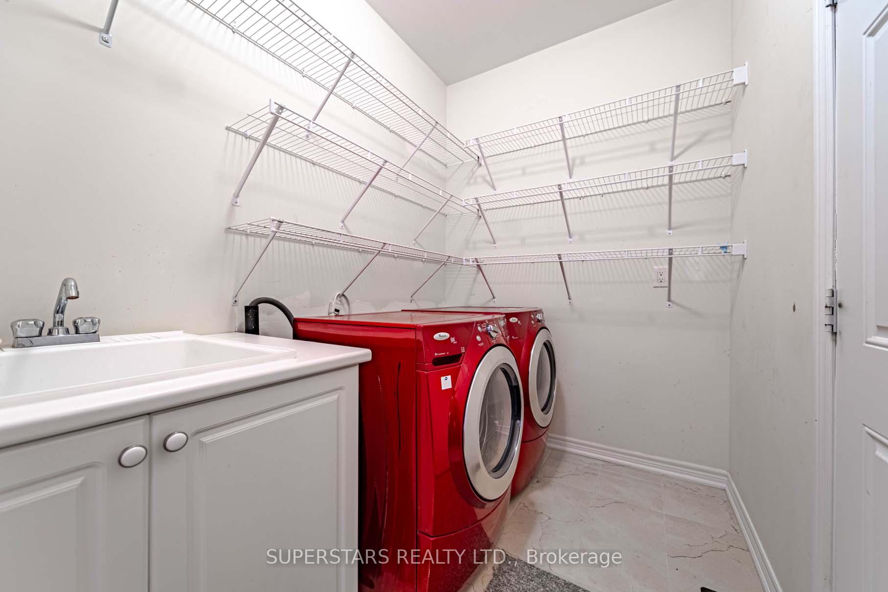 Photo 17 of 25 Rennie Avenue, Markham, Box Grove — HOMEH