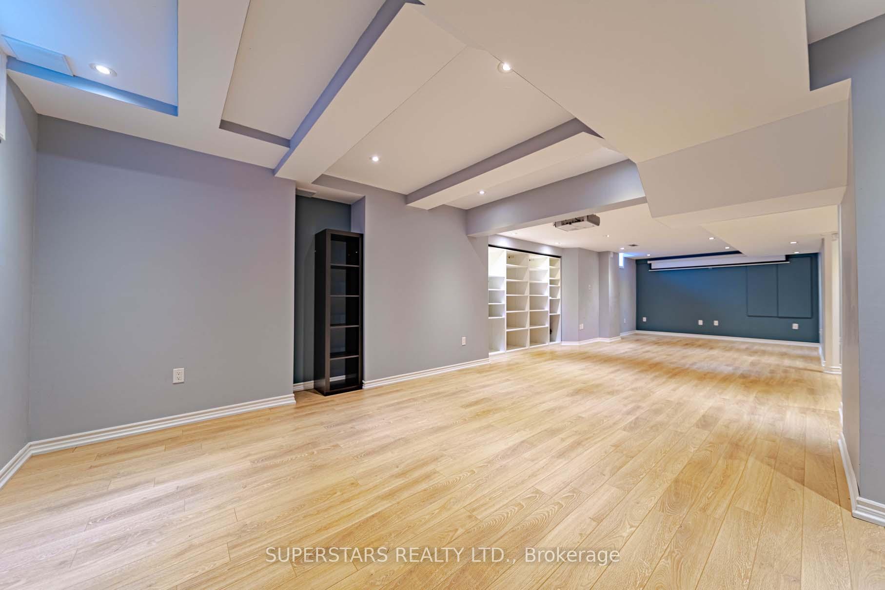 Photo 35 of 25 Rennie Avenue, Markham, Box Grove — HOMEH