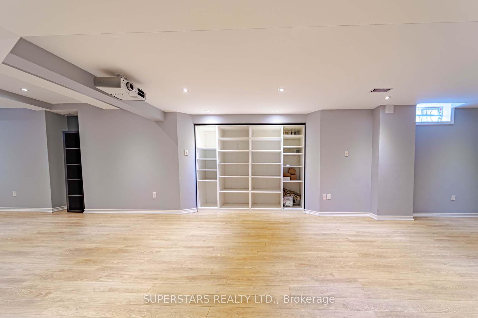 Photo 37 of 25 Rennie Avenue, Markham, Box Grove — HOMEH