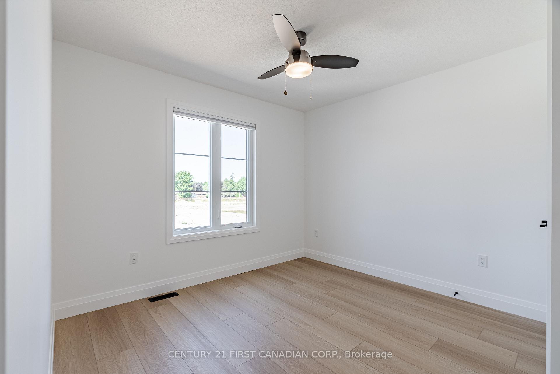 Photo 26 of 20 Postma Crescent, North Middlesex, Alisa Craig — HOMEH