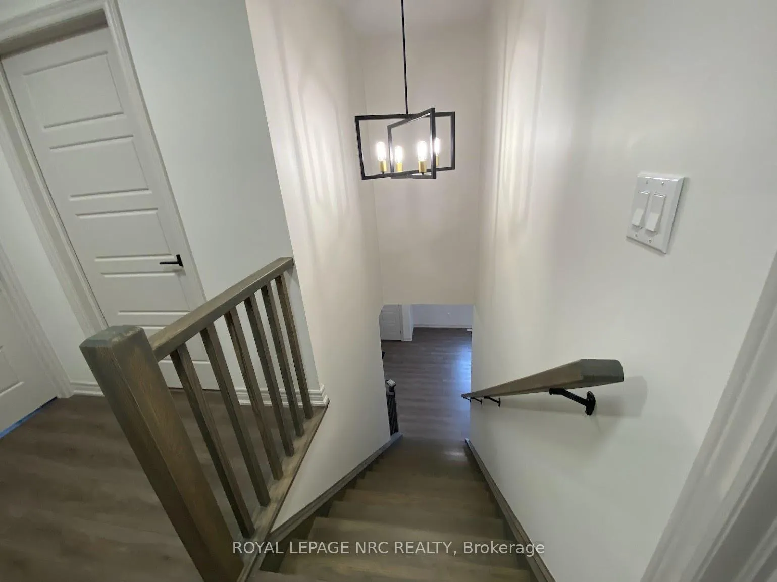 Photo 15 of 3355 Willguard Court, Niagara Falls, Chippawa — HOMEH