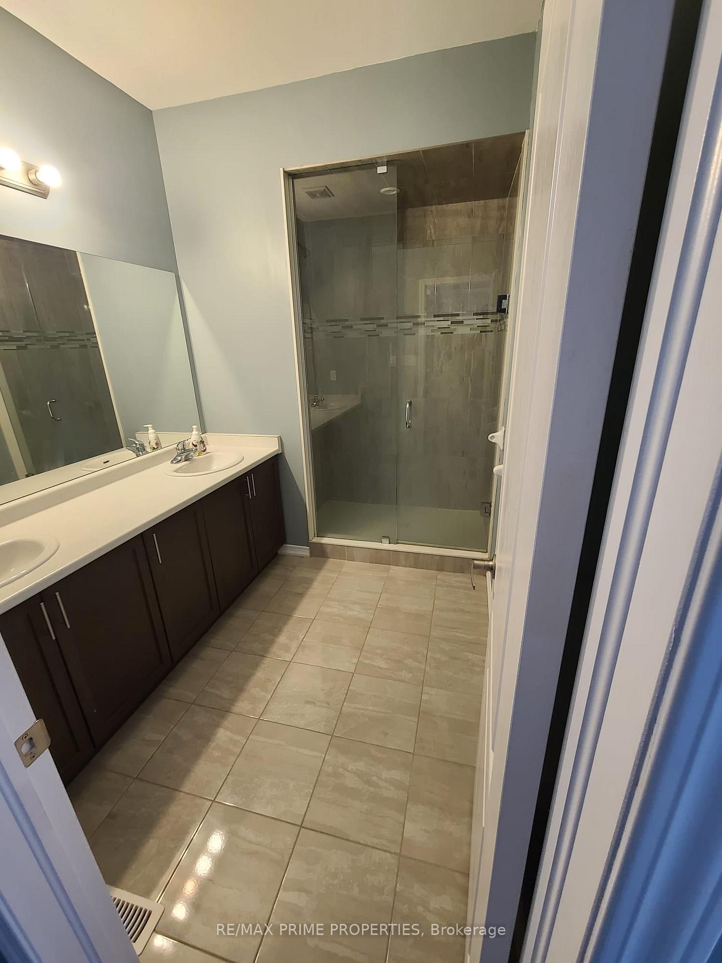 Photo 7 of Unit Upper, 246 Diana Drive, Orillia — HOMEH