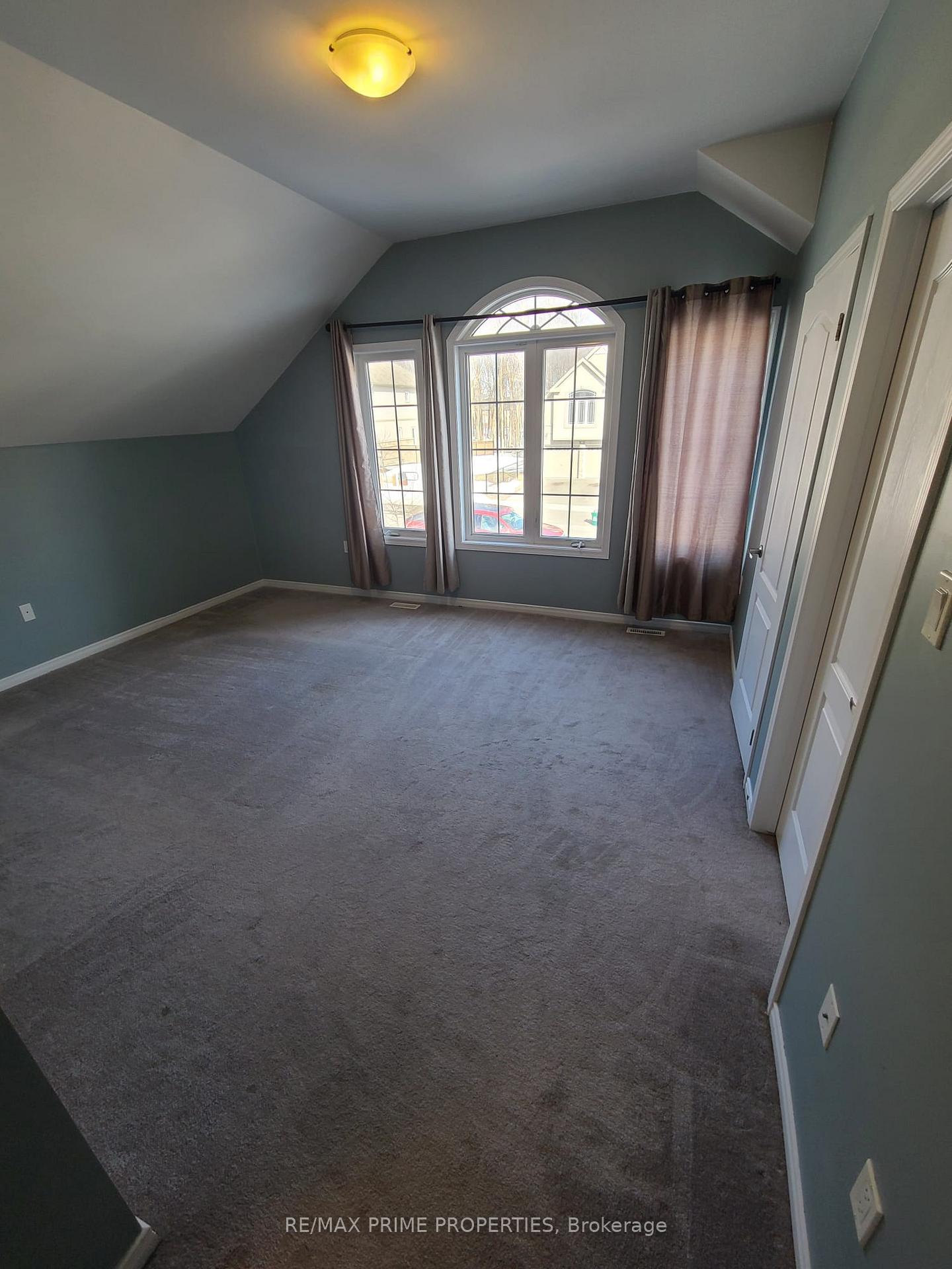 Photo 10 of Unit Upper, 246 Diana Drive, Orillia — HOMEH