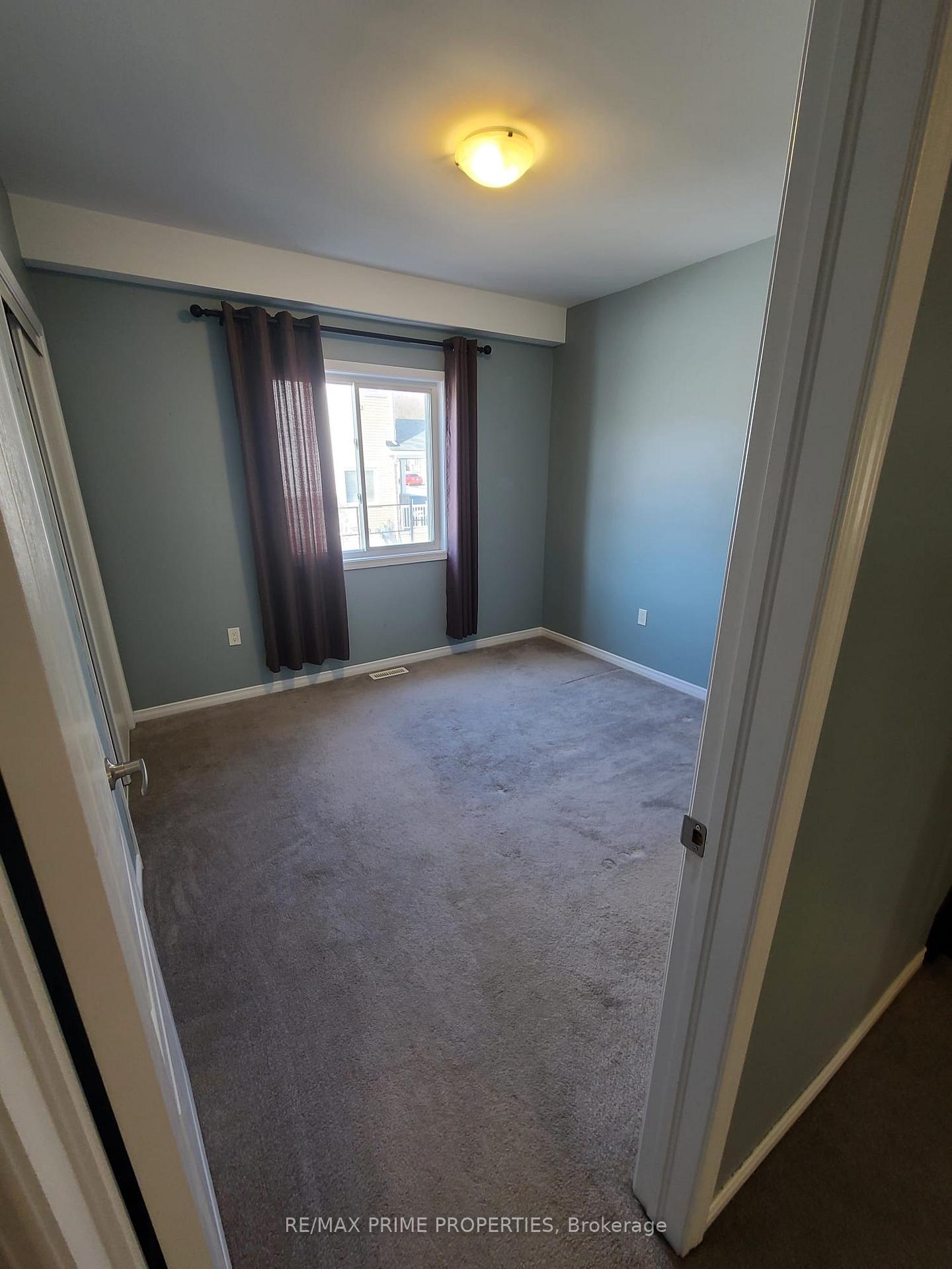 Photo 11 of Unit Upper, 246 Diana Drive, Orillia — HOMEH