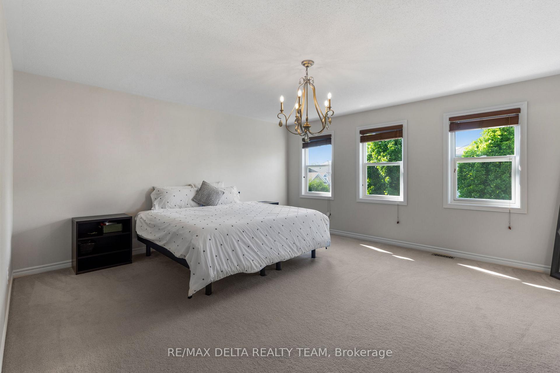 Photo 17 of 227 Hillpark High Street, Ottawa, Mer Bleue/Bradley Estates/Anderson Park — HOMEH