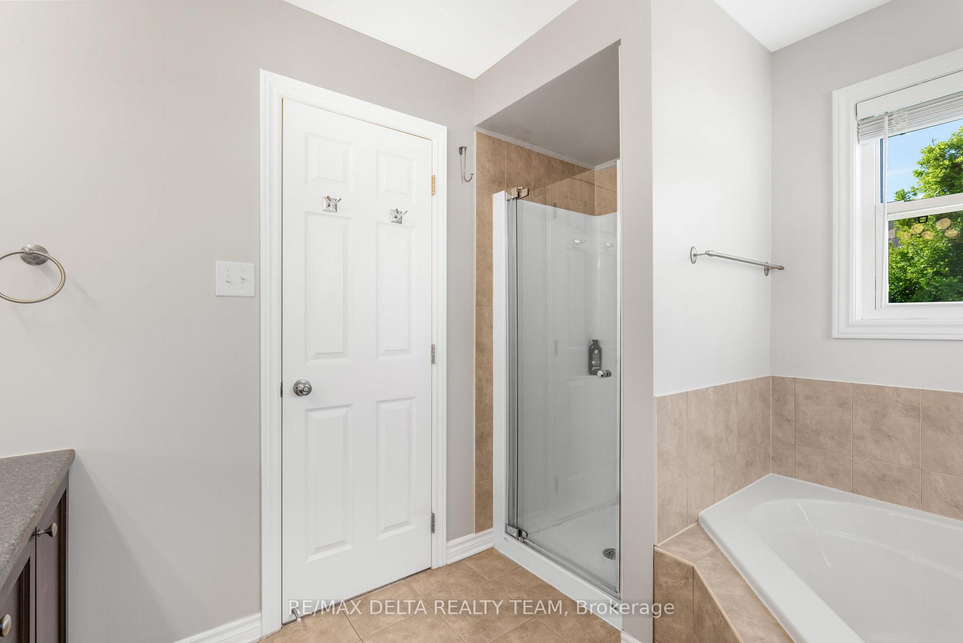 Photo 20 of 227 Hillpark High Street, Ottawa, Mer Bleue/Bradley Estates/Anderson Park — HOMEH