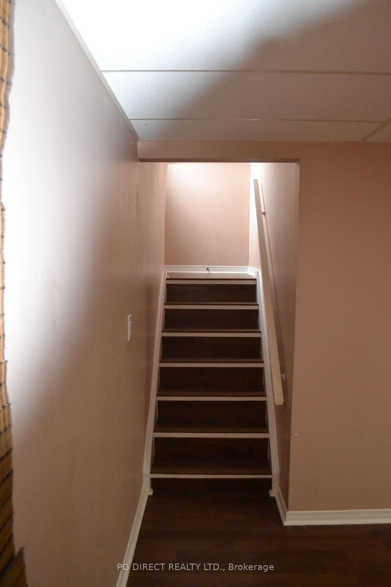 Photo 9 of 7 Dover Court, North Bay, College Heights — HOMEH