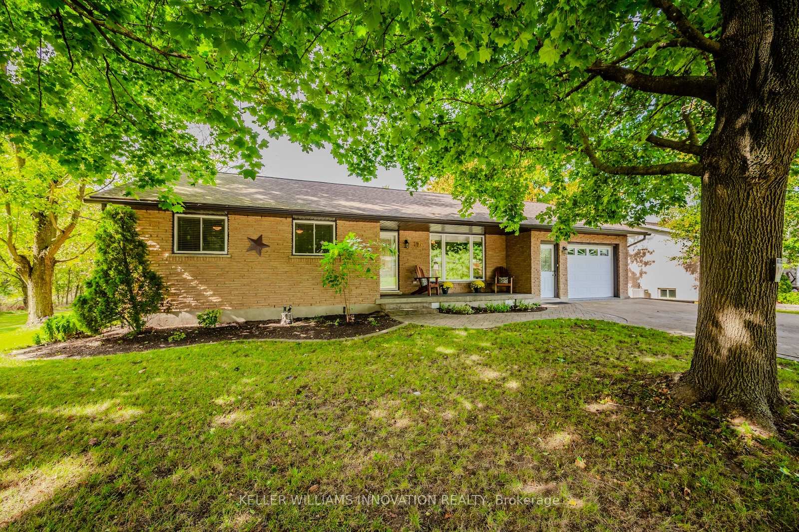 Photo 1 of 3966 Byron Street, Perth East, Shakespeare — HOMEH