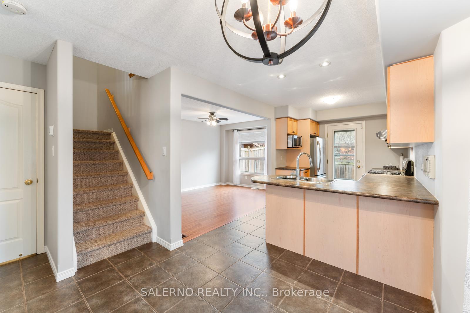 Photo 8 of 52 Milne Street, New Tecumseth, Alliston — HOMEH