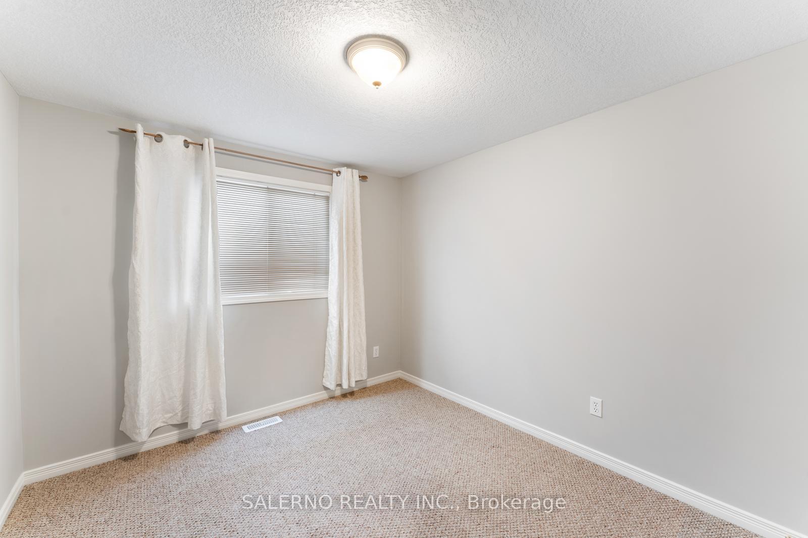 Photo 22 of 52 Milne Street, New Tecumseth, Alliston — HOMEH