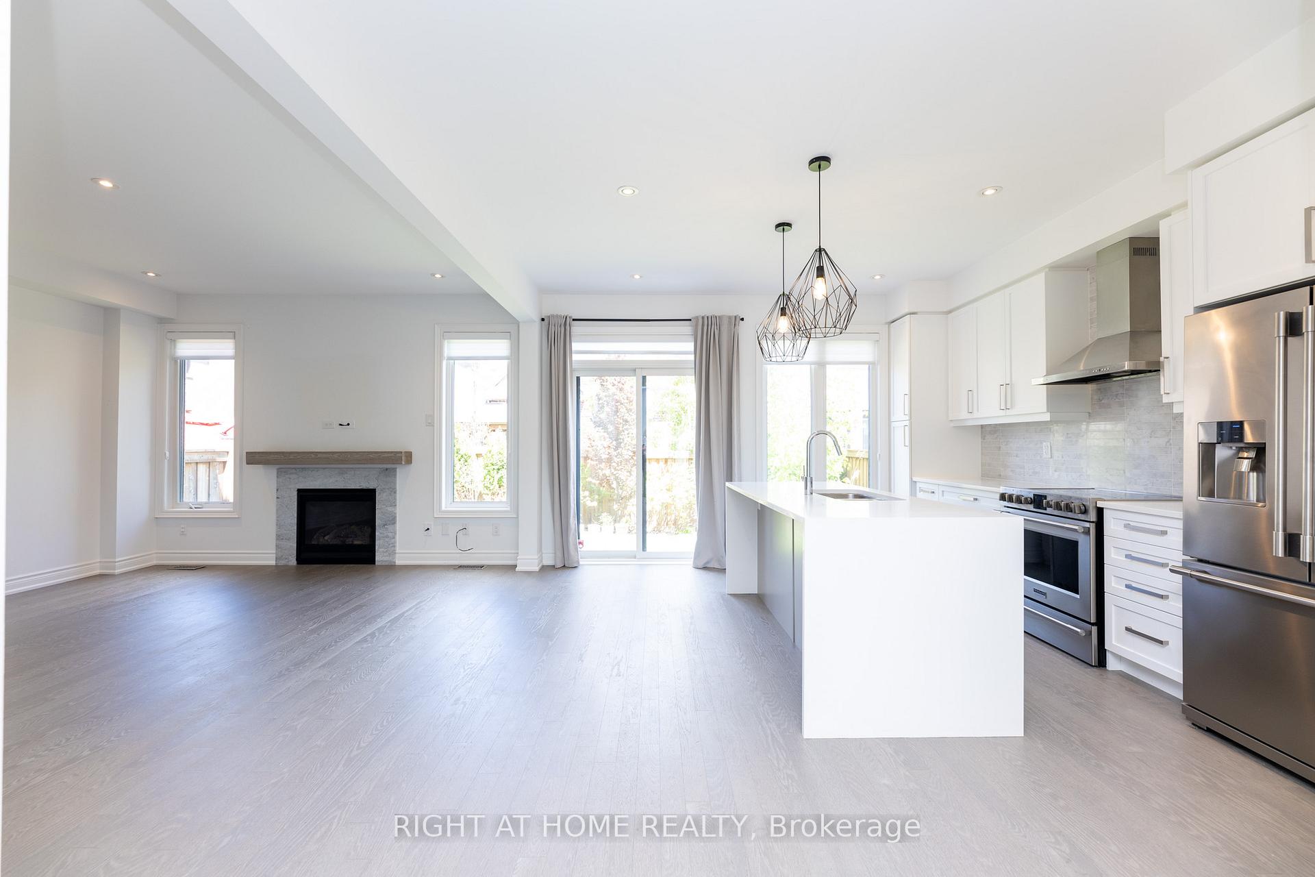 Photo 15 of 1235 Mcphedran Point, Milton, Ford — HOMEH