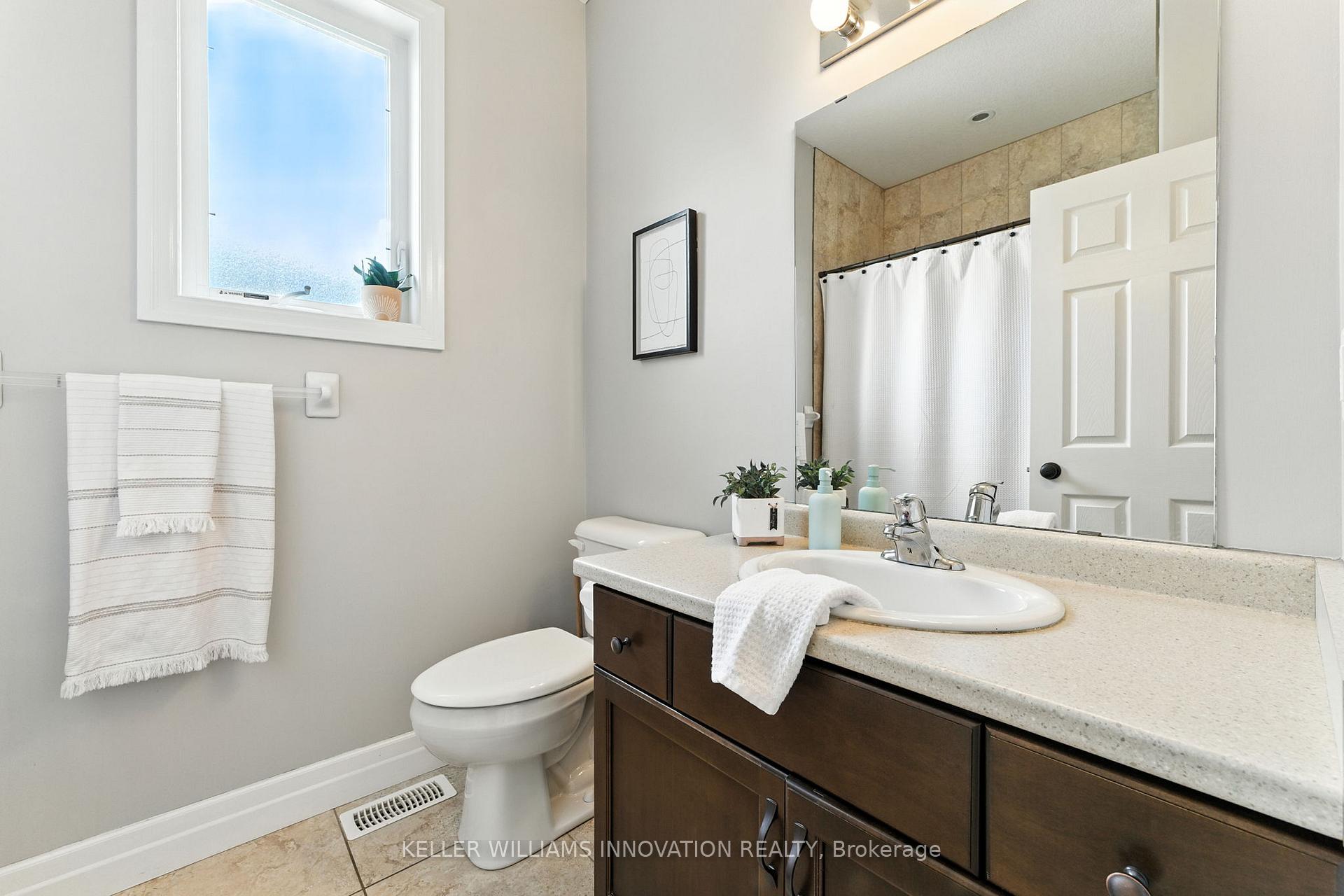 Photo 15 of 242 Hutton Street E, North Perth, Listowel — HOMEH