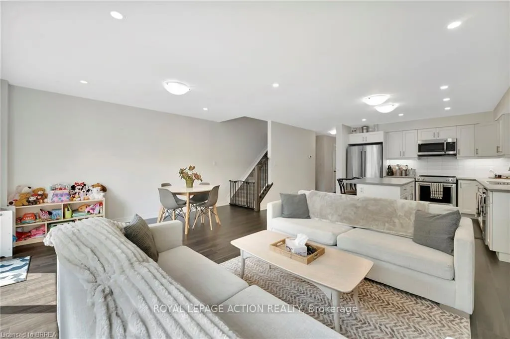 Photo 13 of 263 Owen Street, Norfolk, Simcoe — HOMEH