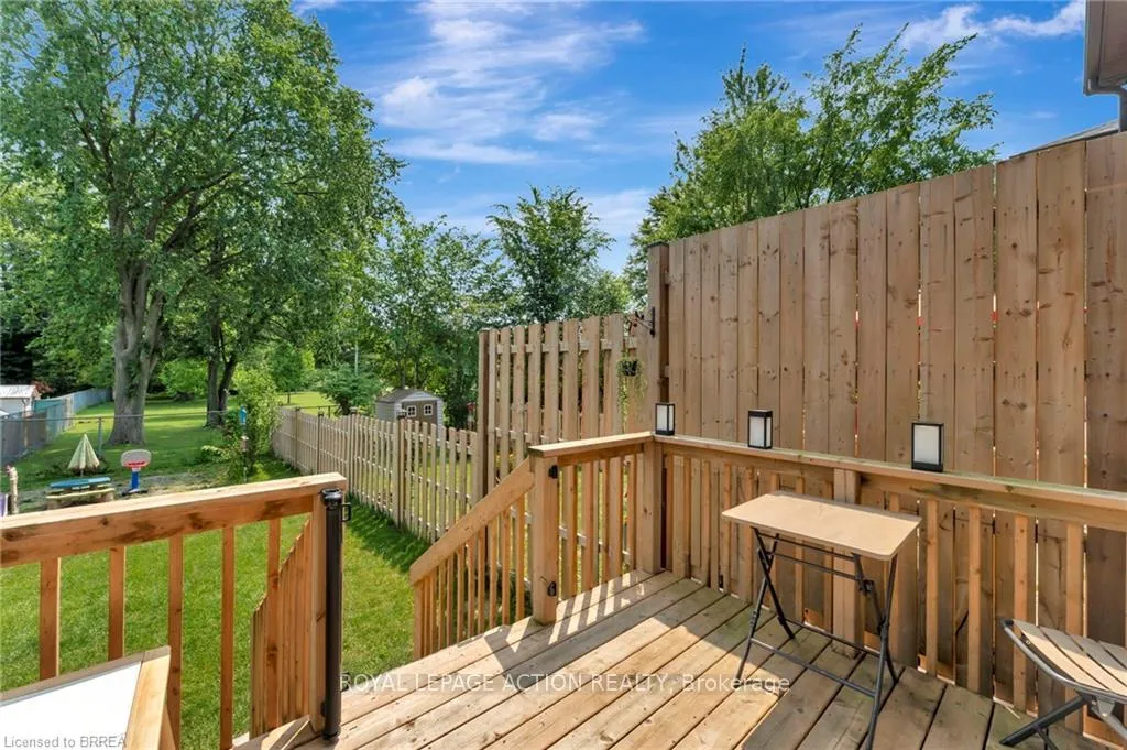 Photo 22 of 263 Owen Street, Norfolk, Simcoe — HOMEH