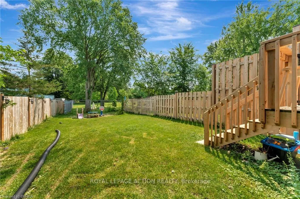 Photo 24 of 263 Owen Street, Norfolk, Simcoe — HOMEH