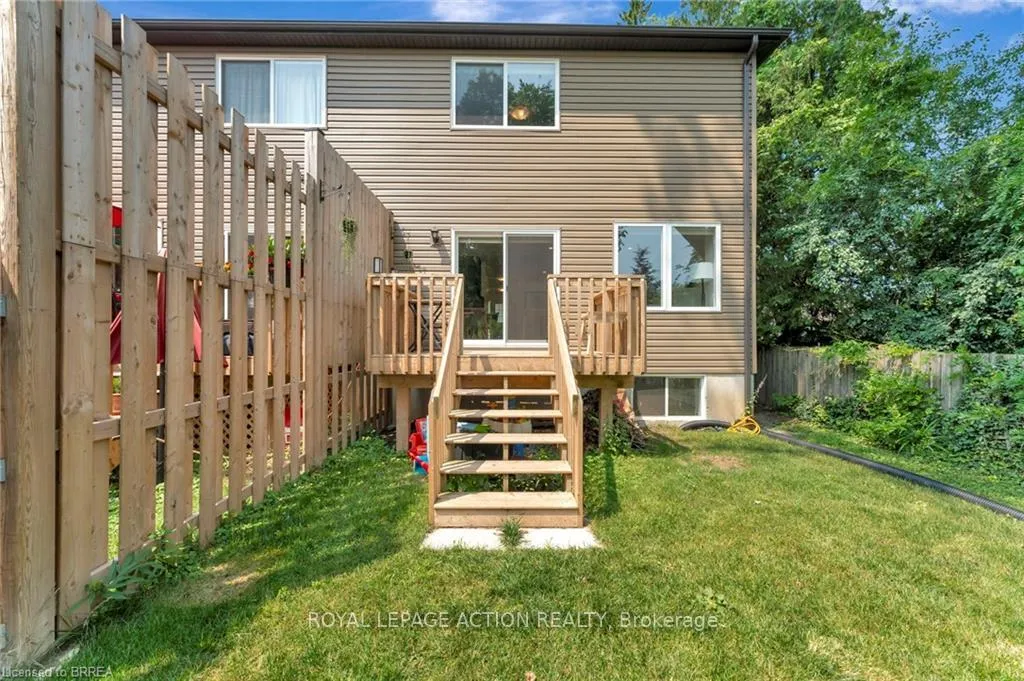 Photo 25 of 263 Owen Street, Norfolk, Simcoe — HOMEH
