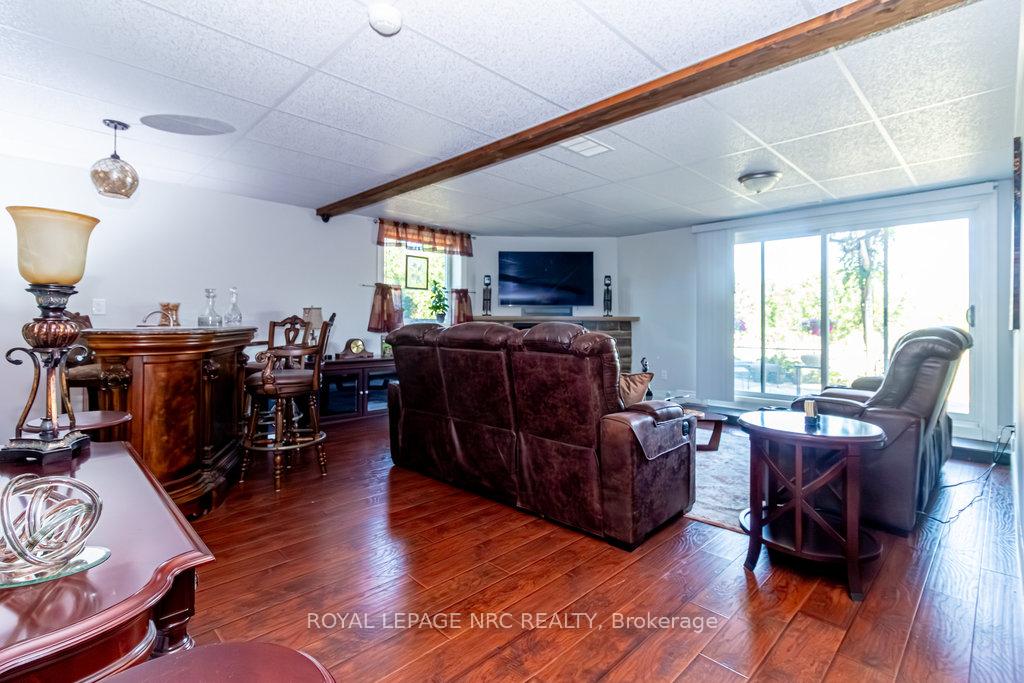 Photo 26 of 2747 Maple Street, Pelham, North Pelham — HOMEH