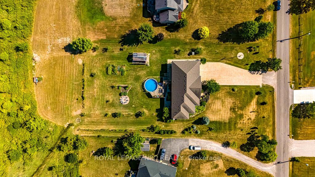 Photo 42 of 2747 Maple Street, Pelham, North Pelham — HOMEH