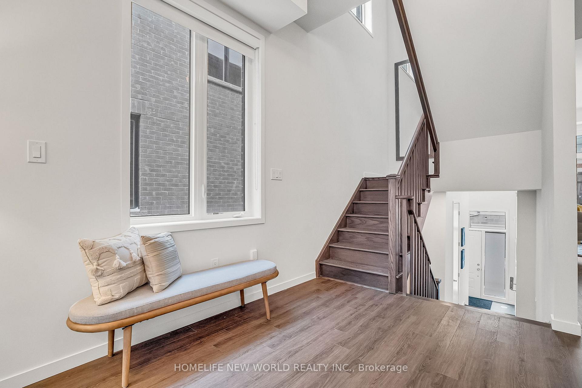 Photo 11 of 55 Armillo Place, Markham, Wismer — HOMEH