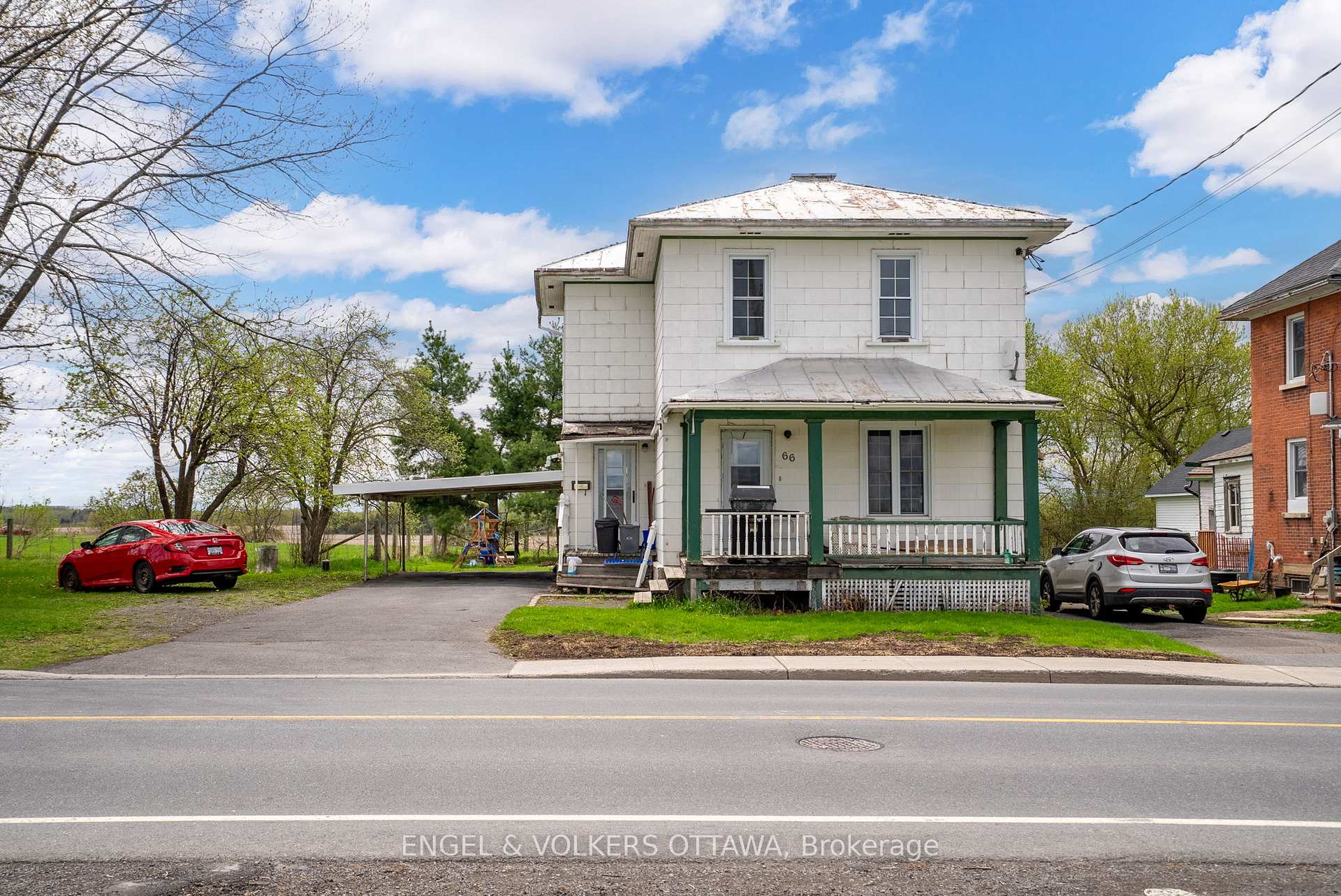 Photo 2 of 66 Main Street S, North Glengarry, Maxville — HOMEH