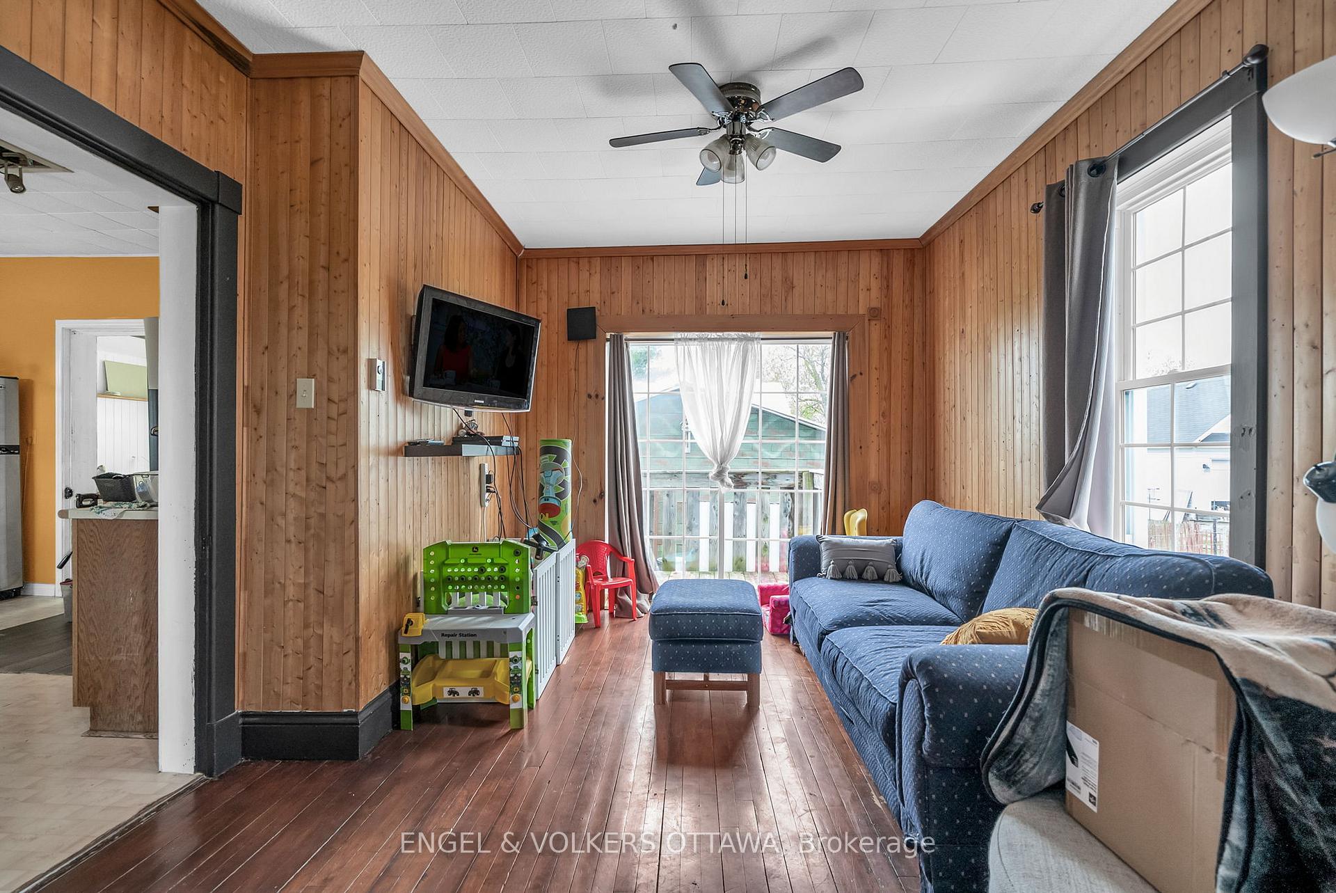 Photo 11 of 66 Main Street S, North Glengarry, Maxville — HOMEH