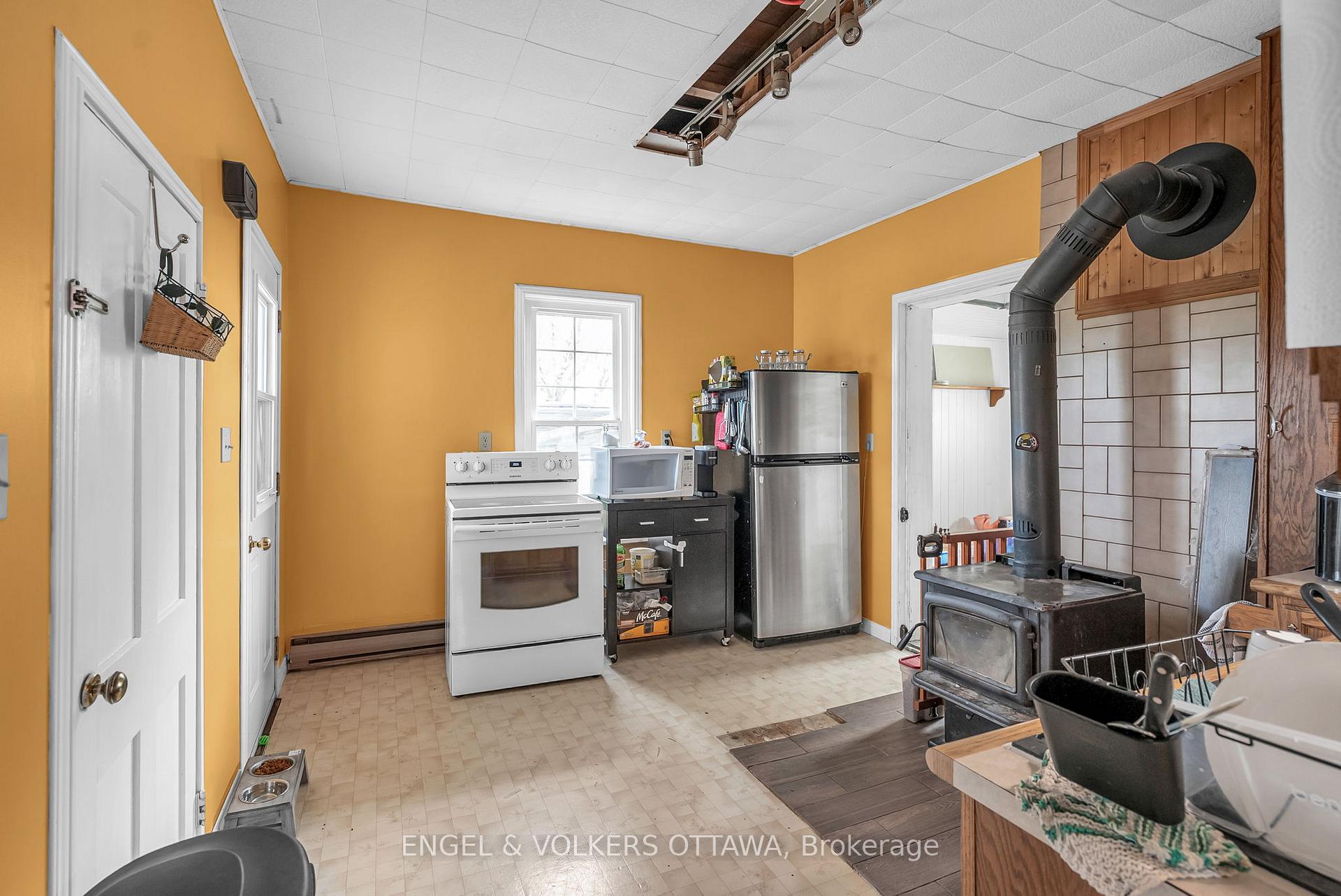 Photo 14 of 66 Main Street S, North Glengarry, Maxville — HOMEH