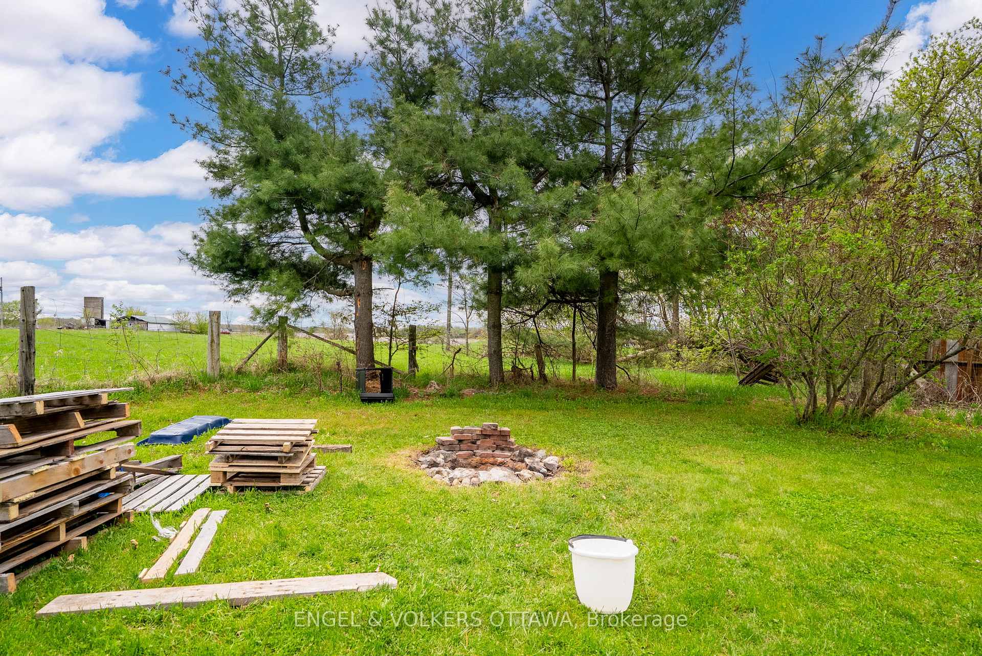Photo 41 of 66 Main Street S, North Glengarry, Maxville — HOMEH