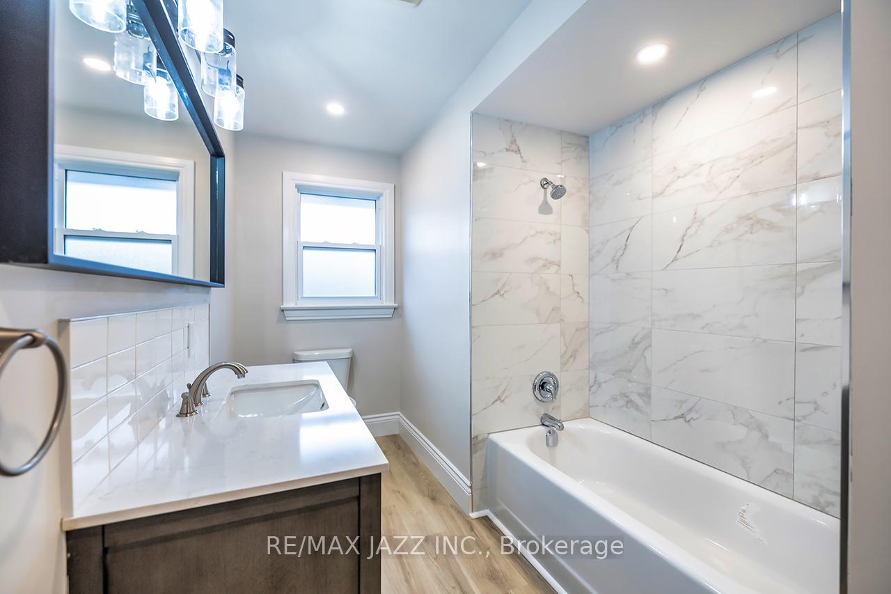 Photo 12 of 314 Jackson Avenue, Oshawa, Central — HOMEH