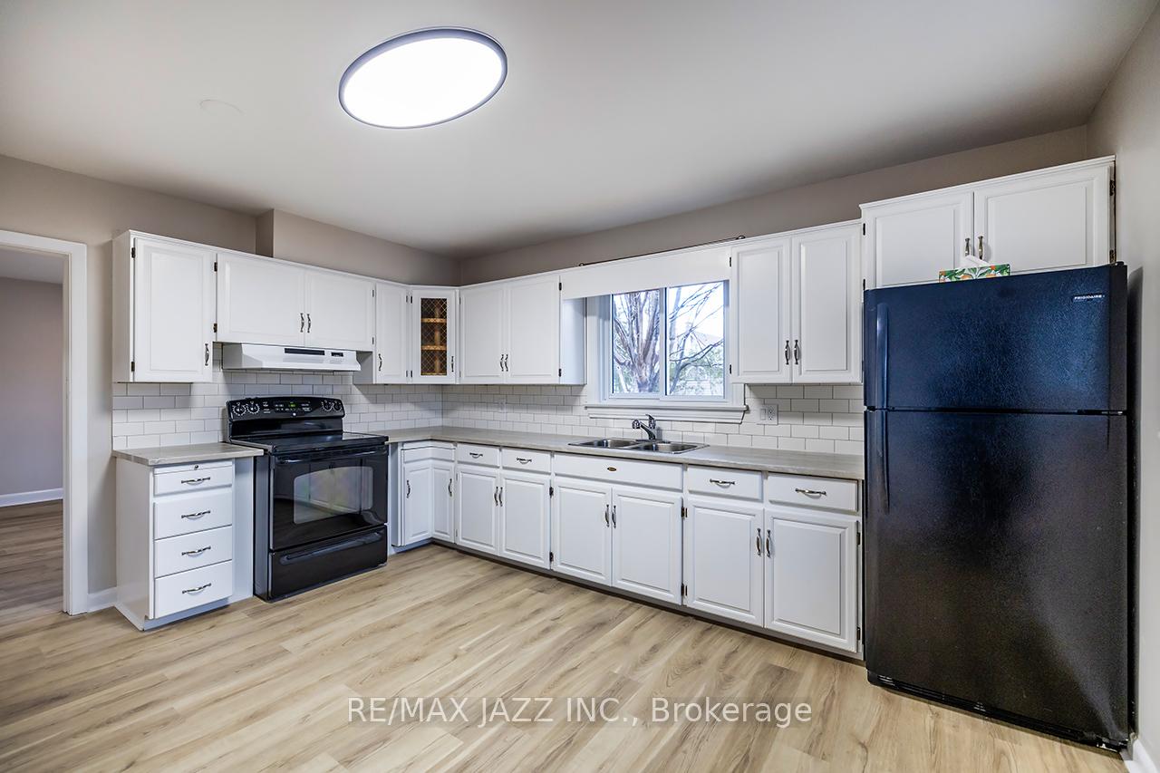 Photo 16 of 314 Jackson Avenue, Oshawa, Central — HOMEH