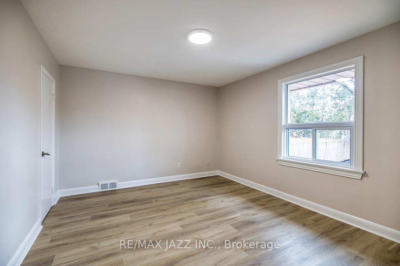 Photo 18 of 314 Jackson Avenue, Oshawa, Central — HOMEH