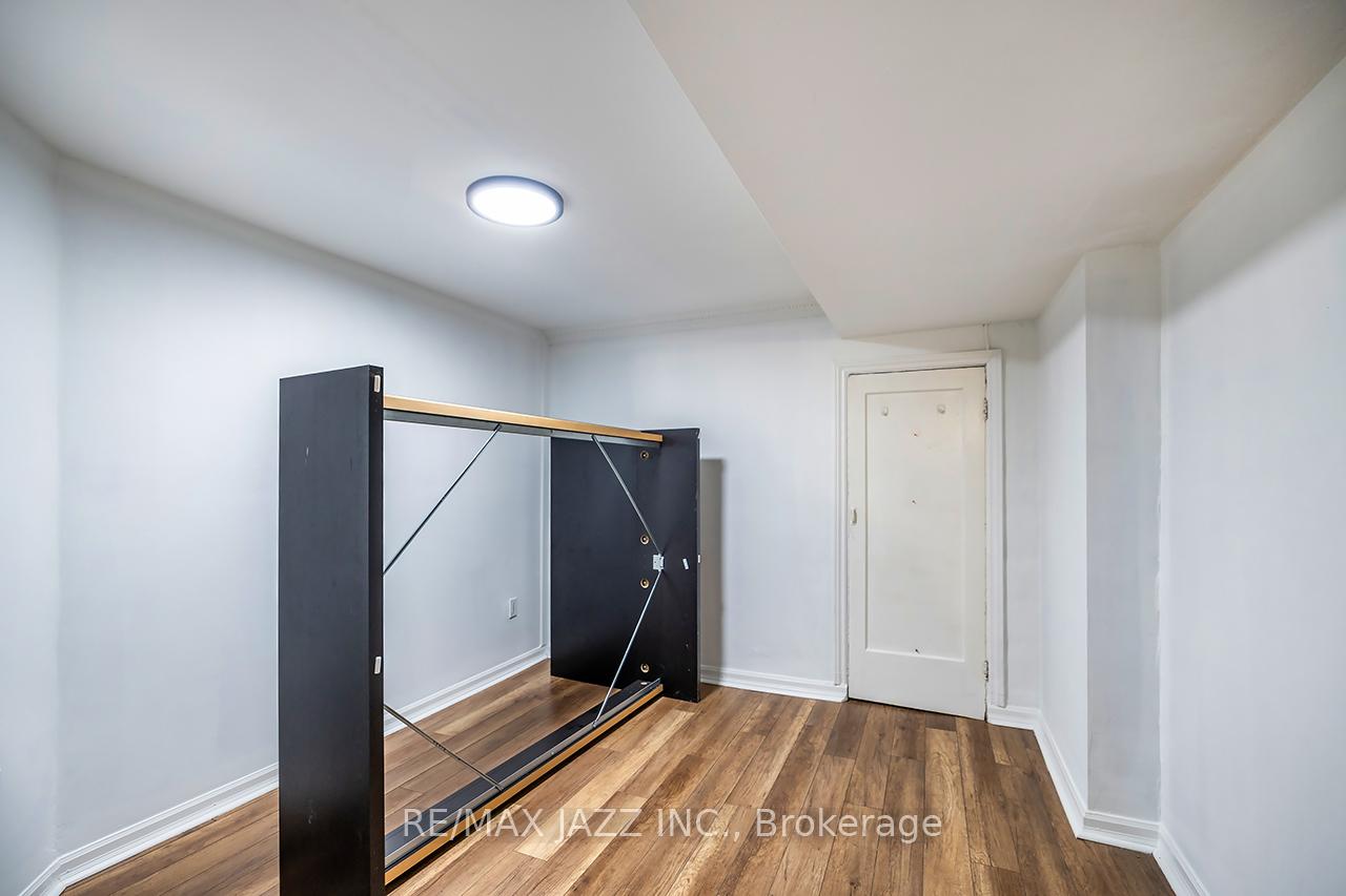Photo 23 of 314 Jackson Avenue, Oshawa, Central — HOMEH