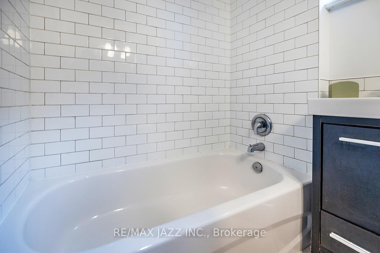 Photo 30 of 314 Jackson Avenue, Oshawa, Central — HOMEH
