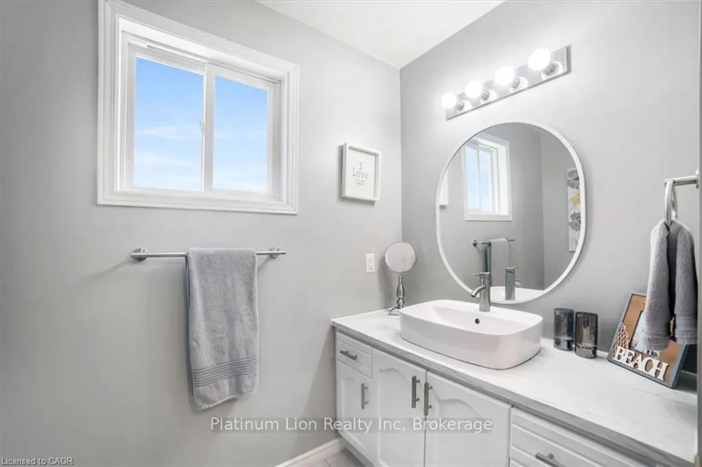 Photo 16 of 33 Thompson Drive, Norfolk, Port Dover — HOMEH