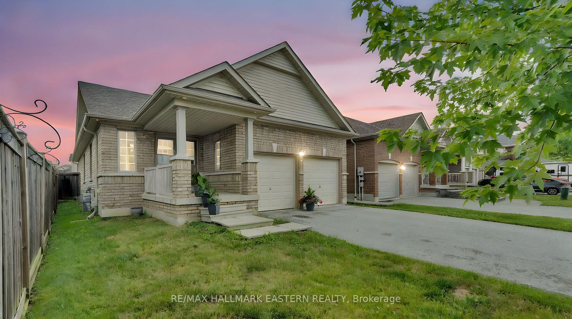 Photo 2 of 58 Warman Street, New Tecumseth, Alliston — HOMEH