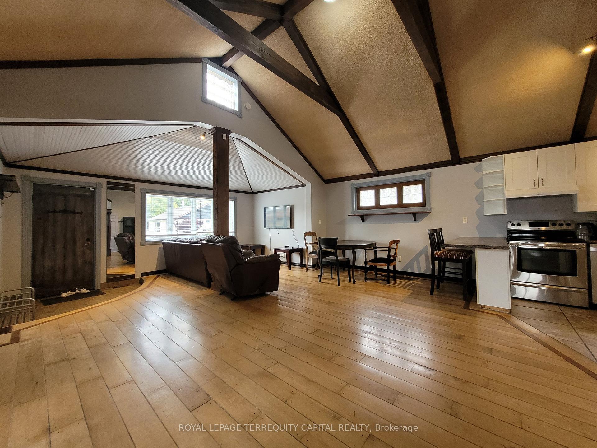 Photo 5 of 6522 Taylor Street, Niagara Falls, Dorchester — HOMEH