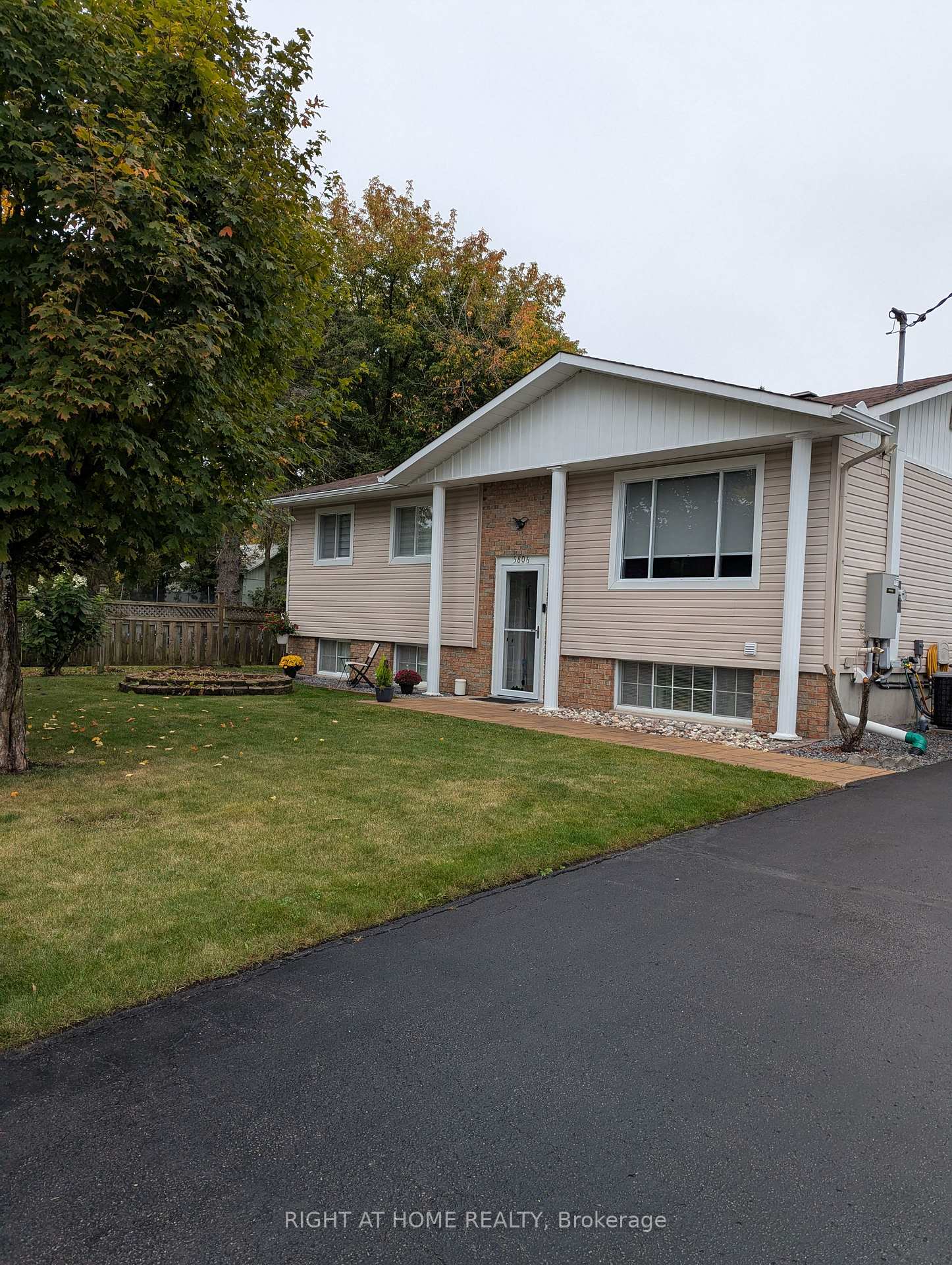 Photo 12 of Unit 2, 5806 Buckland Road, Ottawa, Vars Village — HOMEH