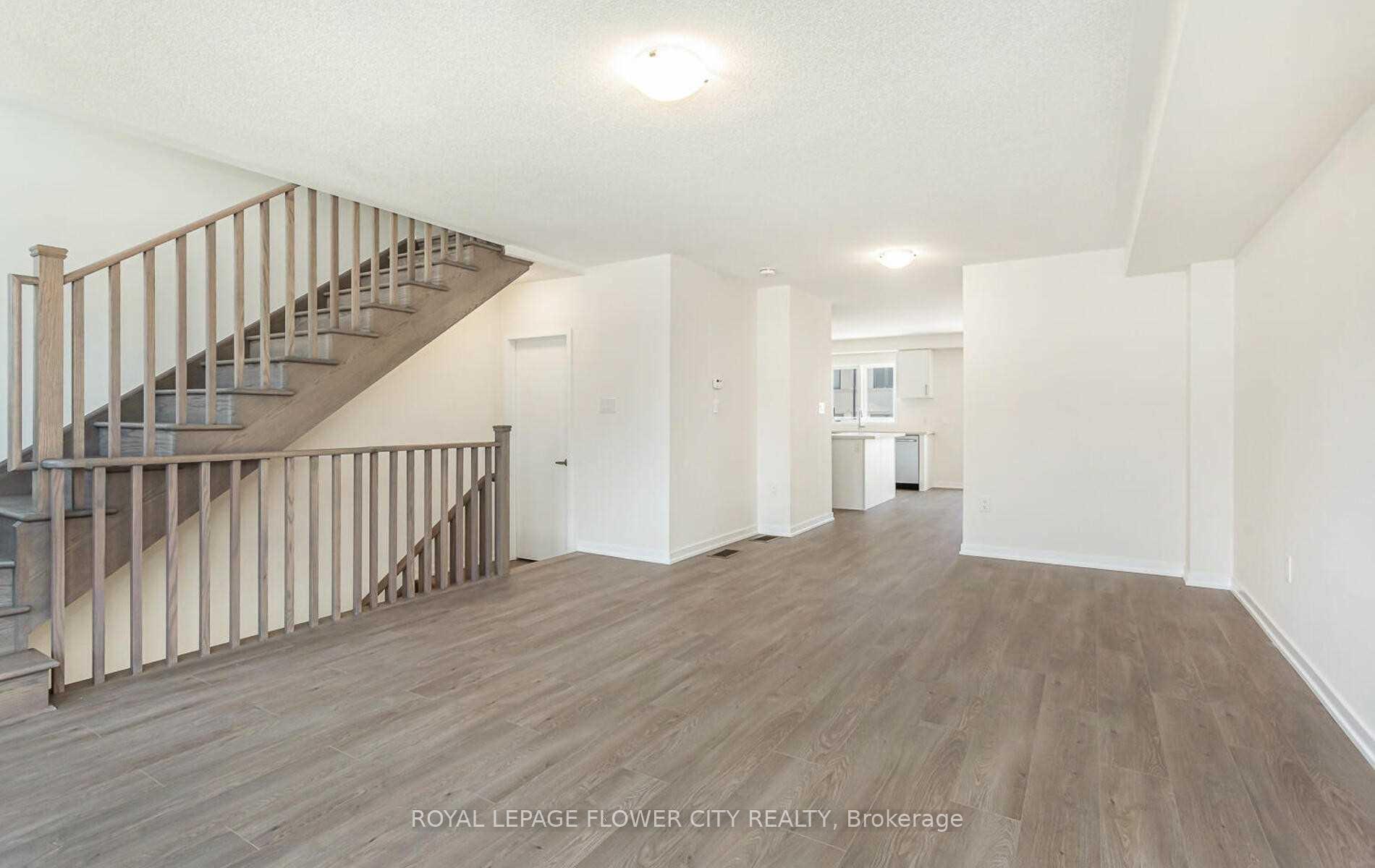 Photo 9 of 258 Townline Road N, Oshawa, Eastdale — HOMEH