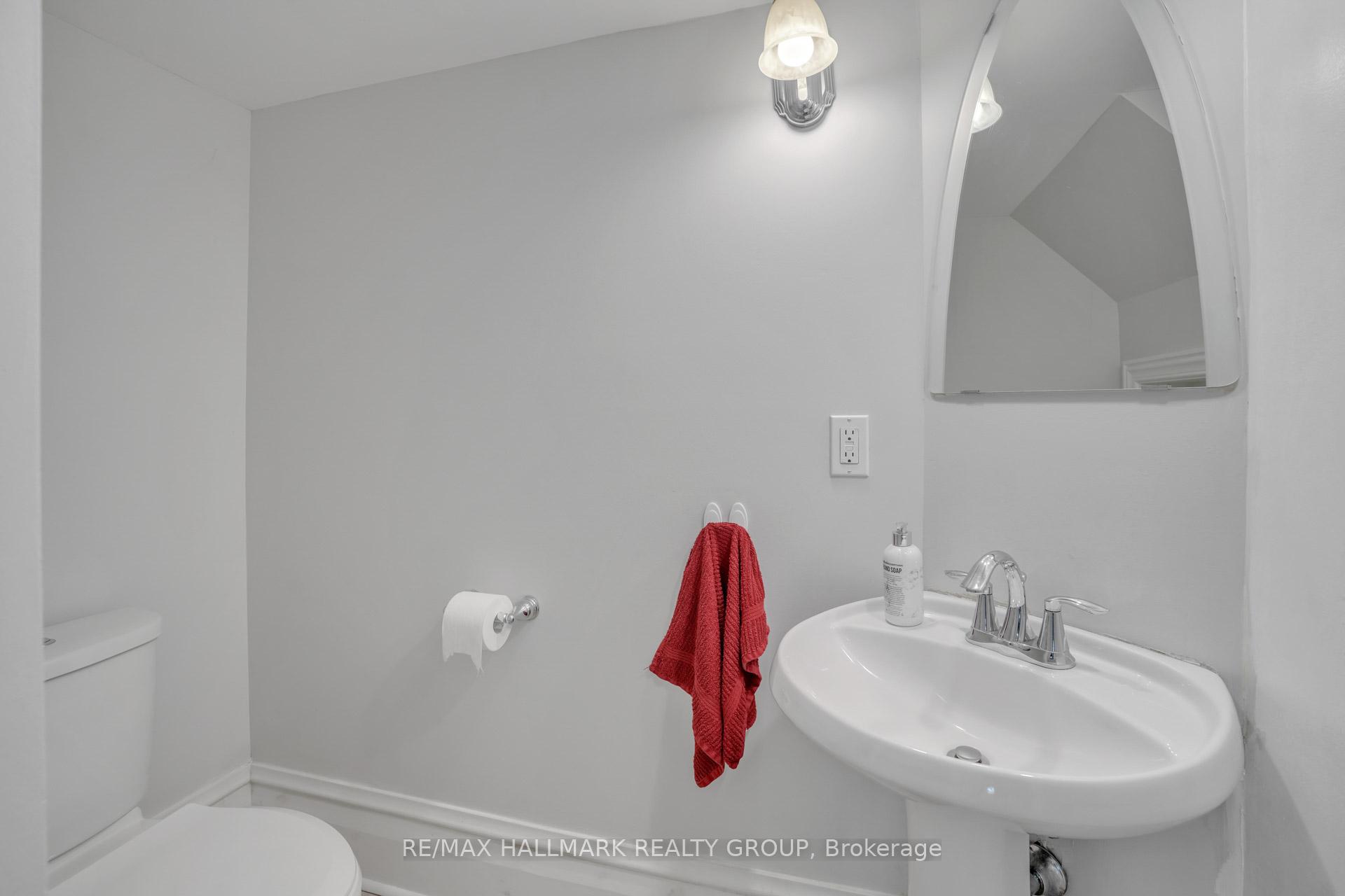 Photo 18 of 118 Queen Elizabeth Drive, Ottawa, Ottawa Centre/Golden Triangle — HOMEH