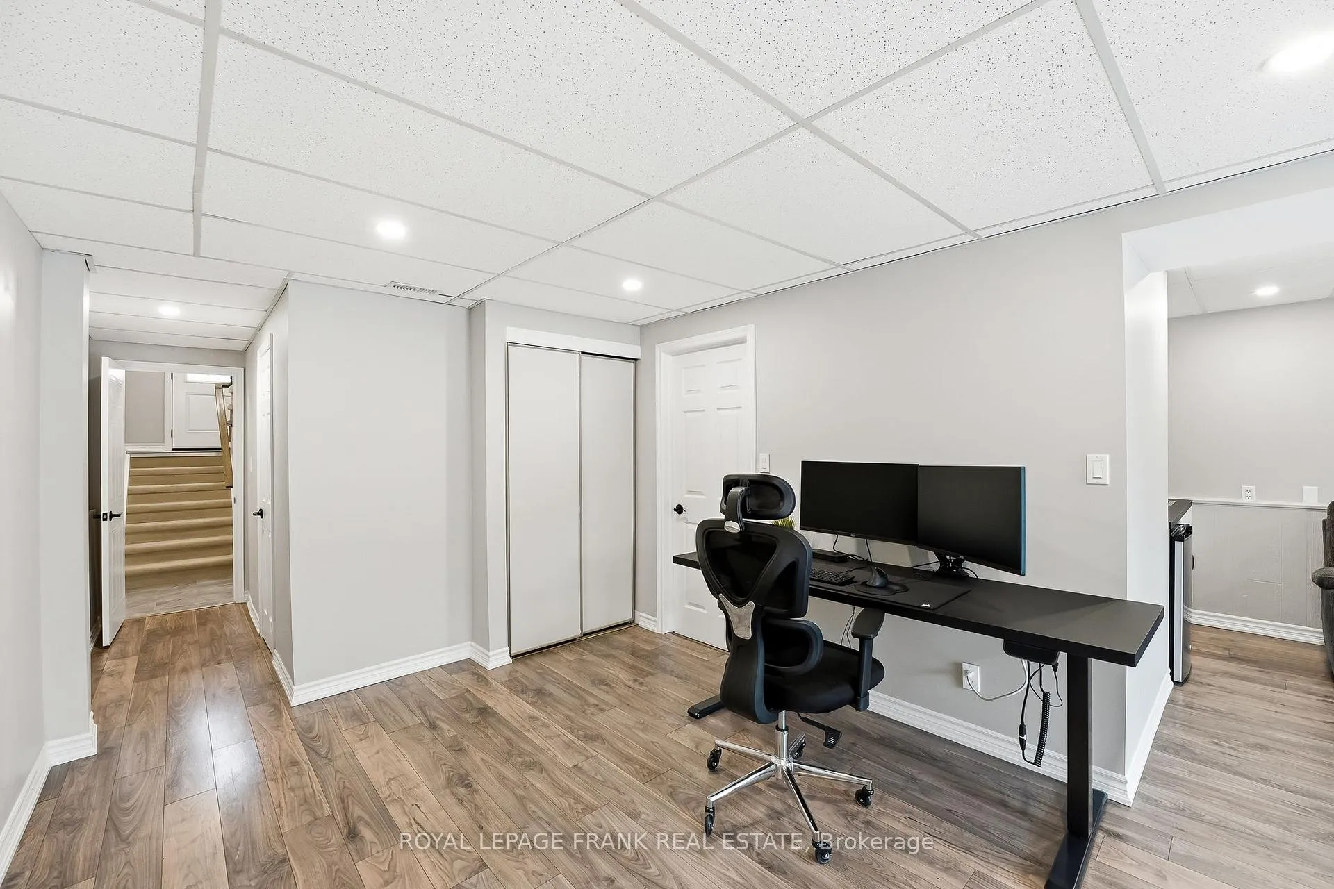 Photo 26 of 815 Attersley Drive, Oshawa, Pinecrest — HOMEH